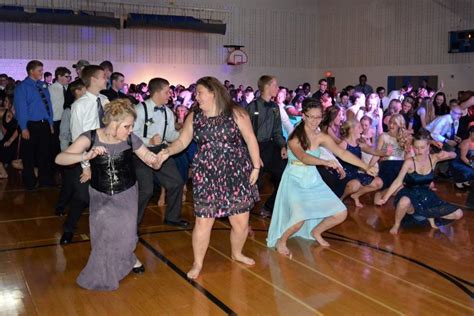 what is the homecoming dance and how does it reflect cultural traditions?